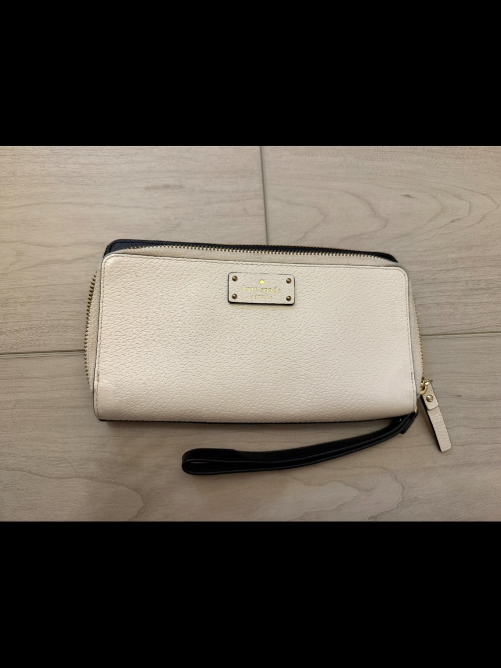 kate spade Cream and Black Wristlet Clutch